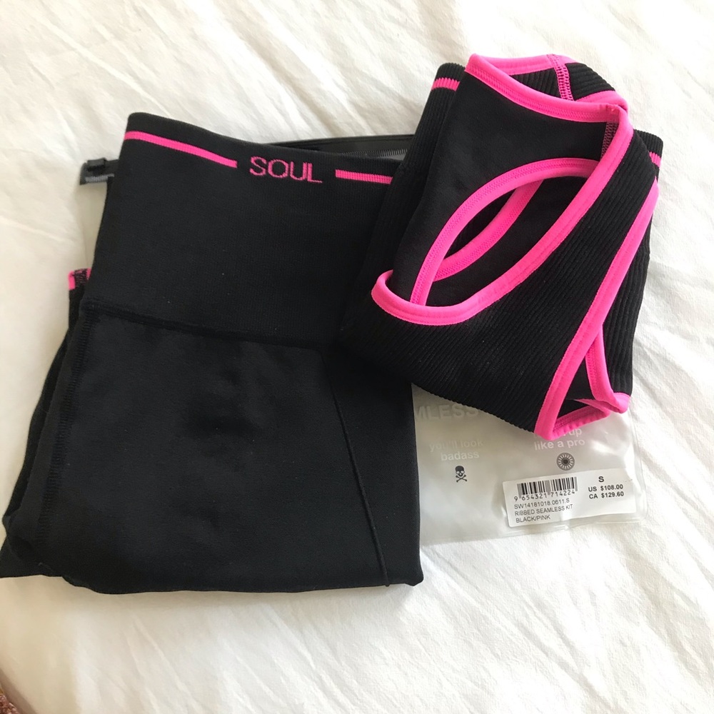 SoulCycle Ribbed Seamless Kit